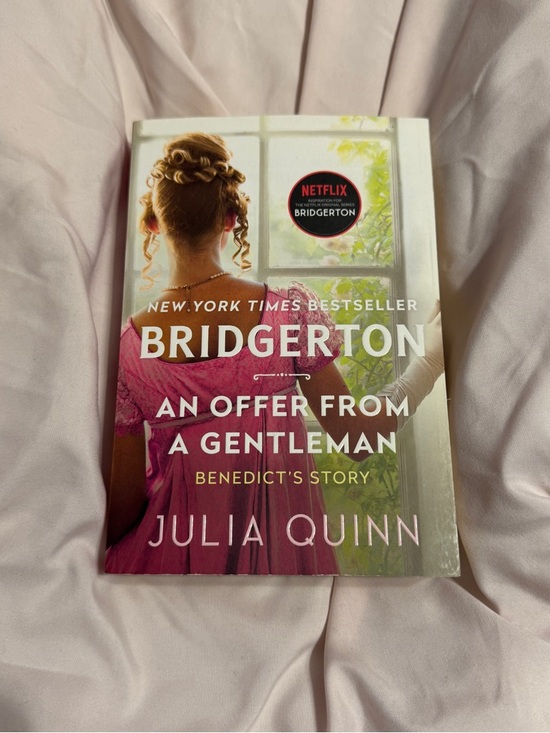 Barnes & Noble Other - Bridgerton: An Offer From a Gentleman by Julia Quinn